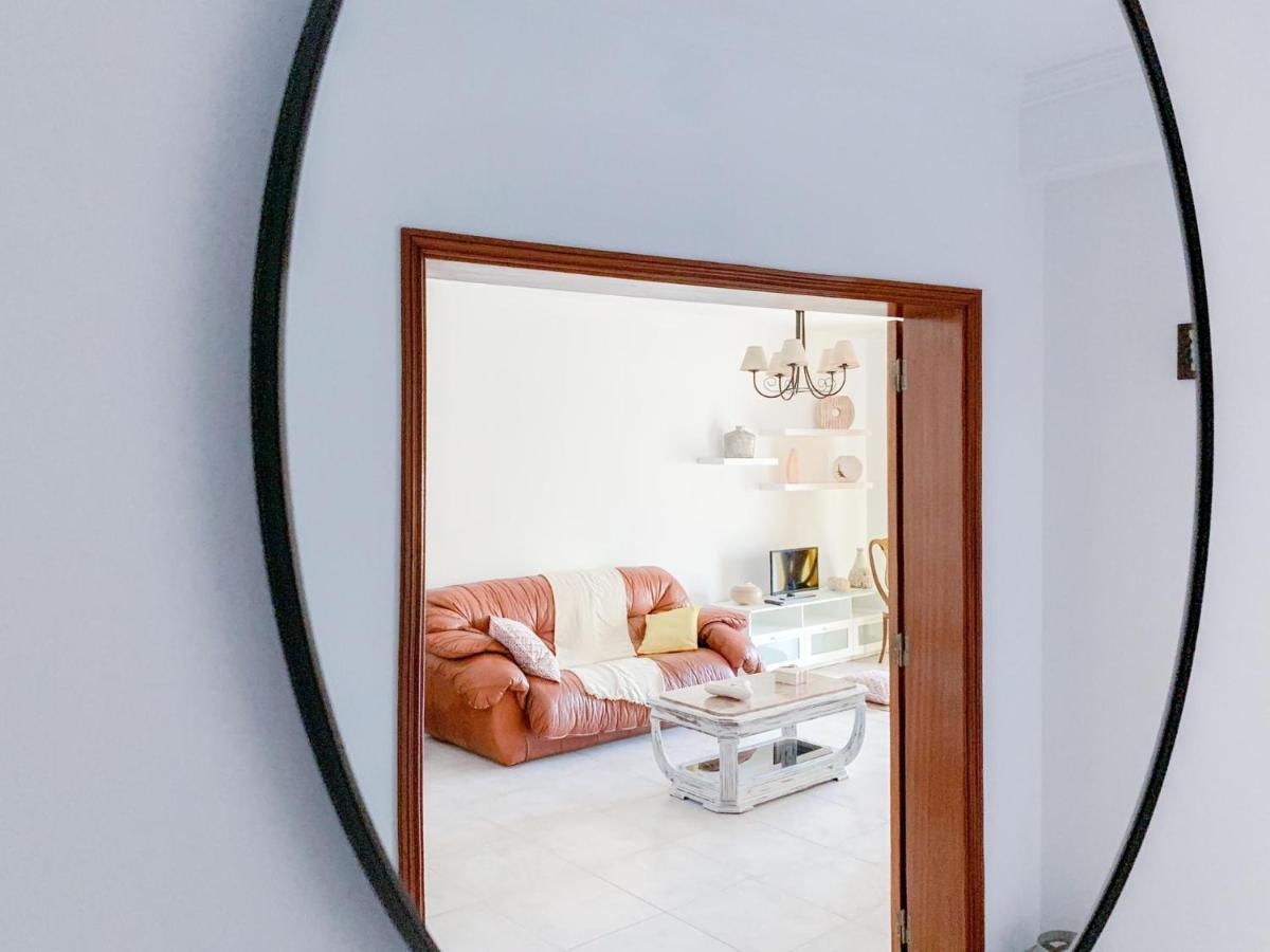 Apartamento T2 Carvoeiro-Lagoa Precos Acessiveis Apartment Екстериор снимка
