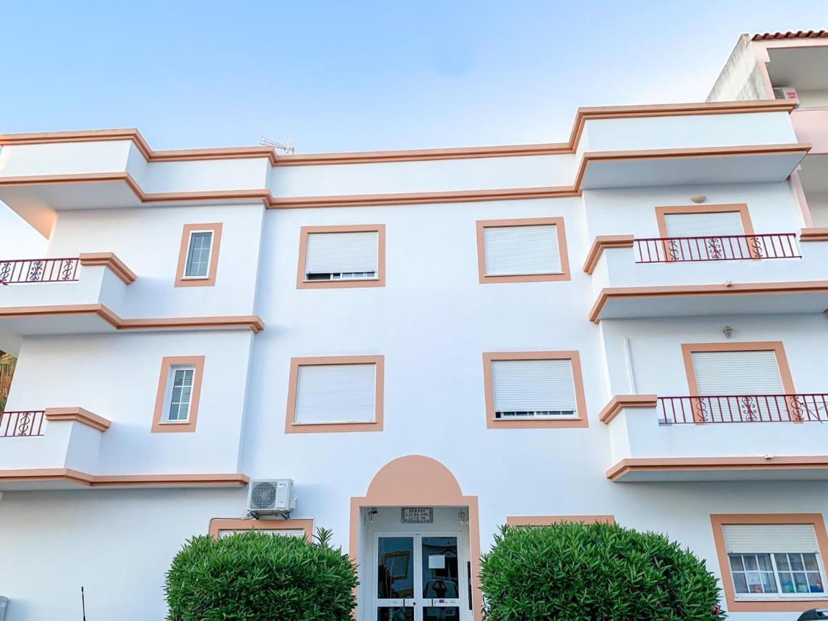 Apartamento T2 Carvoeiro-Lagoa Precos Acessiveis Apartment Екстериор снимка
